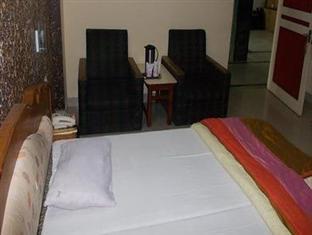 Hotel Amber Lucknow Esterno foto